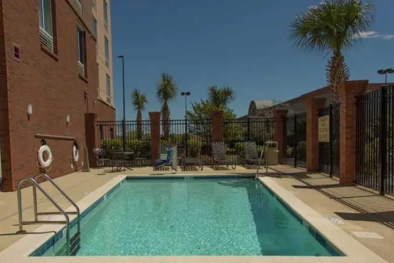 Hilton Garden Inn Myrtle Beach at Coastal Grand Mall Photo 2