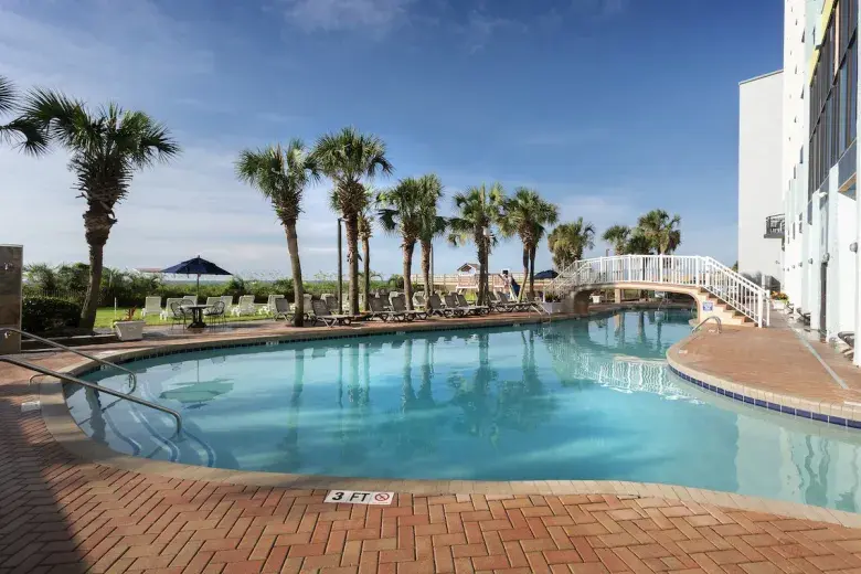 Monterey Bay Suites Photo 4