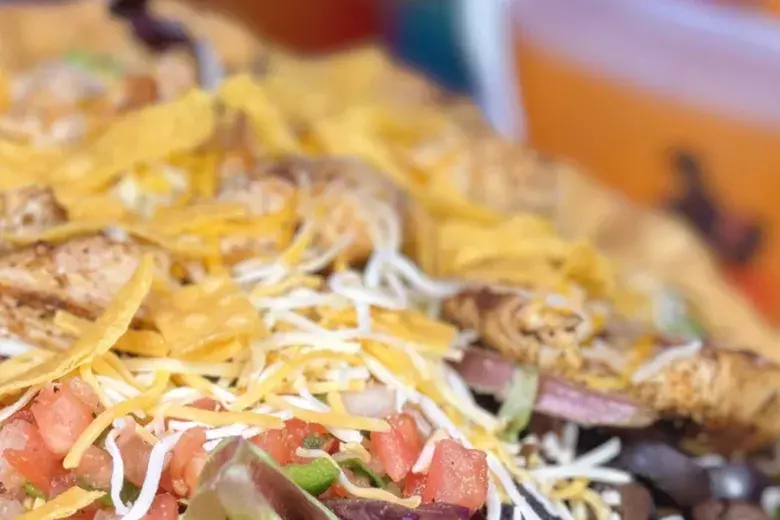 Nacho Hippo Cantina Maximo Photo 4
