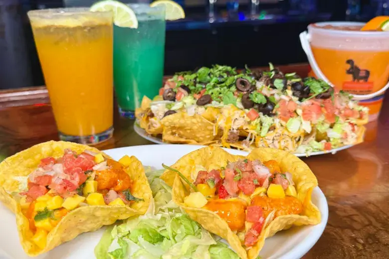 Nacho Hippo Cantina Maximo Photo 2
