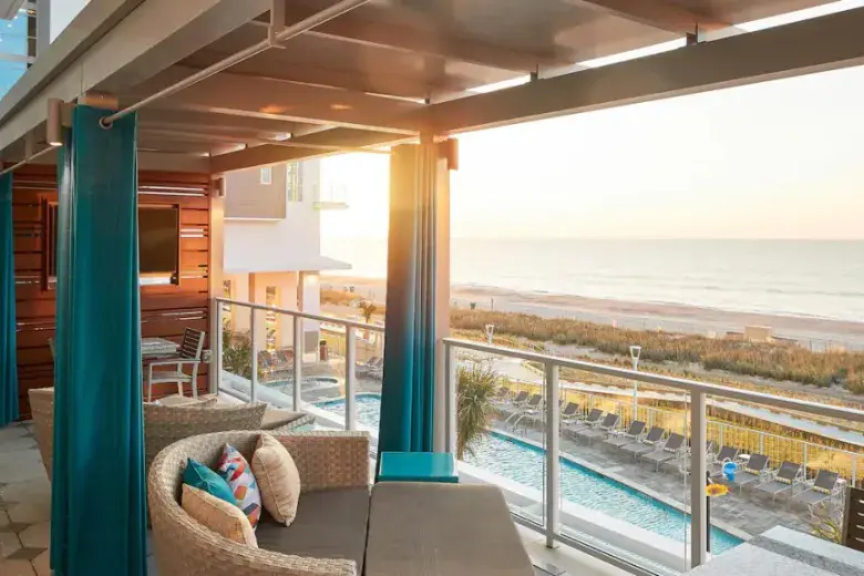 Hilton Grand Vacations Club Ocean Enclave Myrtle Beach Photo 2