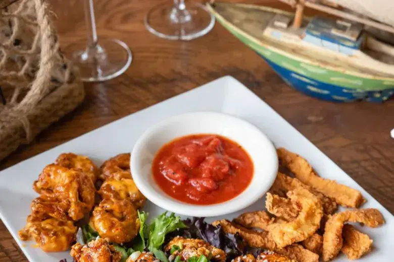 Hot Fish Club Photo 5