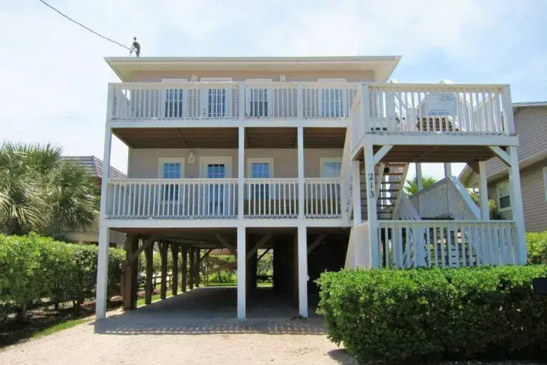 Retreat Myrtle Beach Photo 3