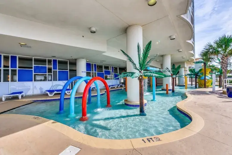 Sandy Beach Resort Photo 5