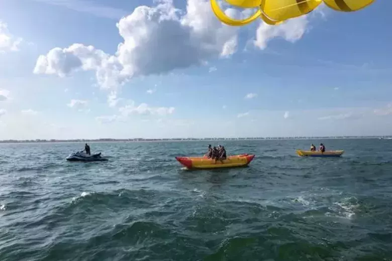 Banana Boat Express Photo 2