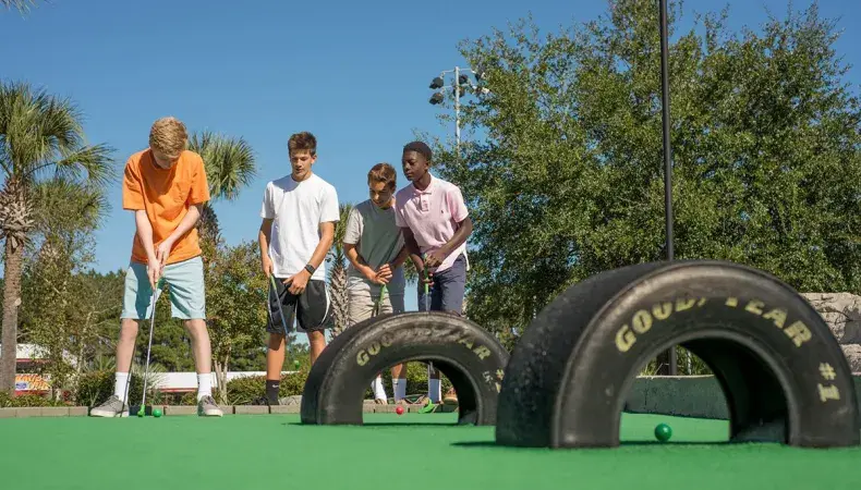 Broadway Grand Prix Photo 5