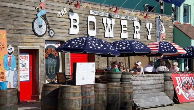 The Bowery Photo 2