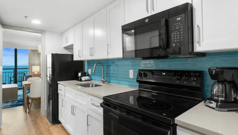 Caribbean Resort Oceanfront 1 Bedroom King Suite Kitchen Photo 8