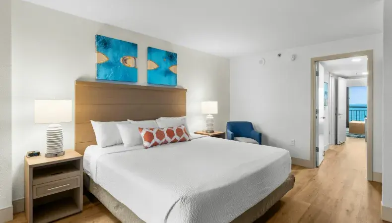 Caribbean Resort Oceanfront 1 Bedroom King Suite Bedroom Photo 7