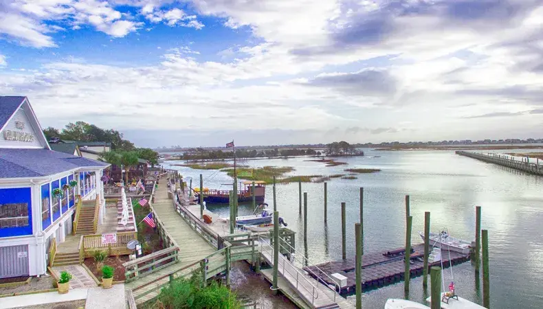 The Claw House Photo 2