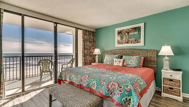 Condo-World Photo 6