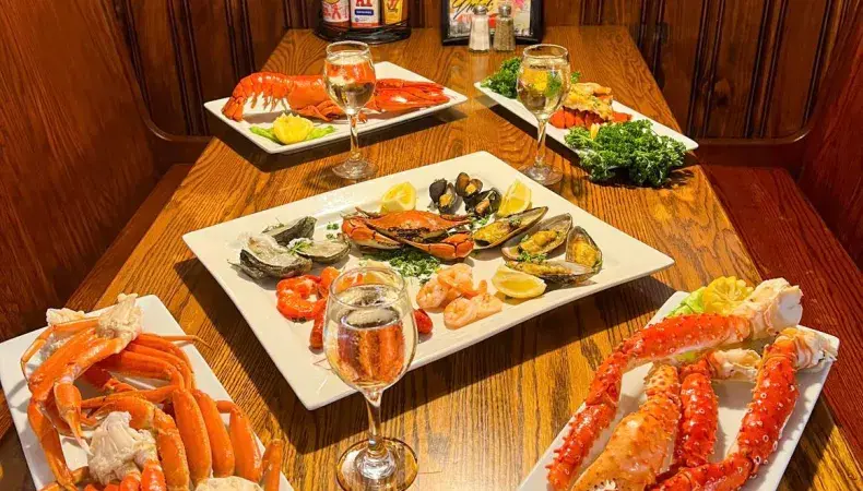 Crabby George's Seafood Buffet Photo 3