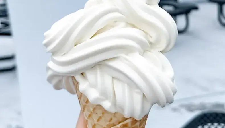 Scoops Sweets & Treats Photo