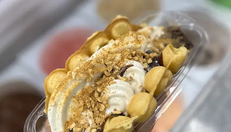 Scoops Sweets & Treats Photo 2