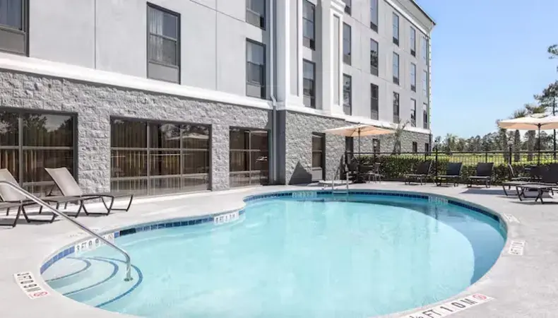 Hampton Inn by Hilton Myrtle Beach West Photo 2