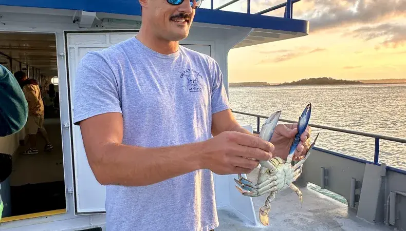 Crazy Sister Boat Tours & Dolphin Cruises Photo 2