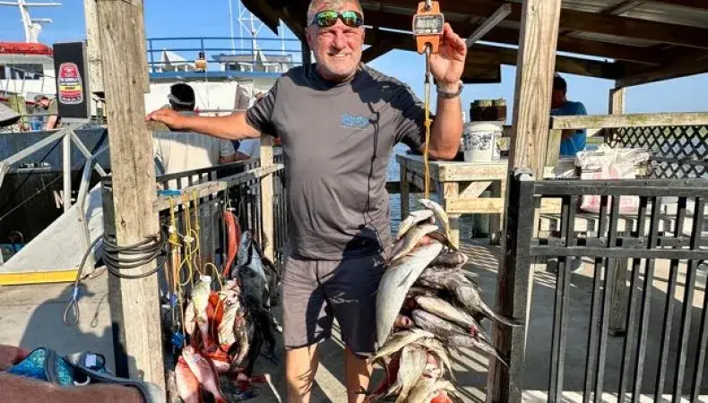 Crazy Sister Marina & Fishing Photo