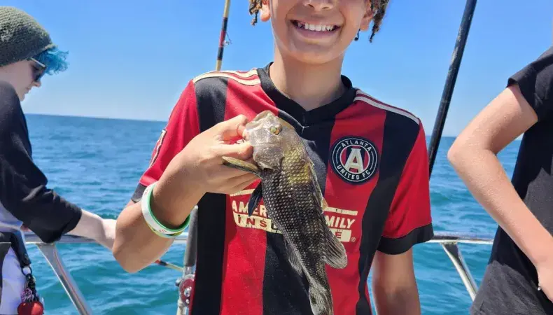 Crazy Sister Marina & Fishing Photo 2