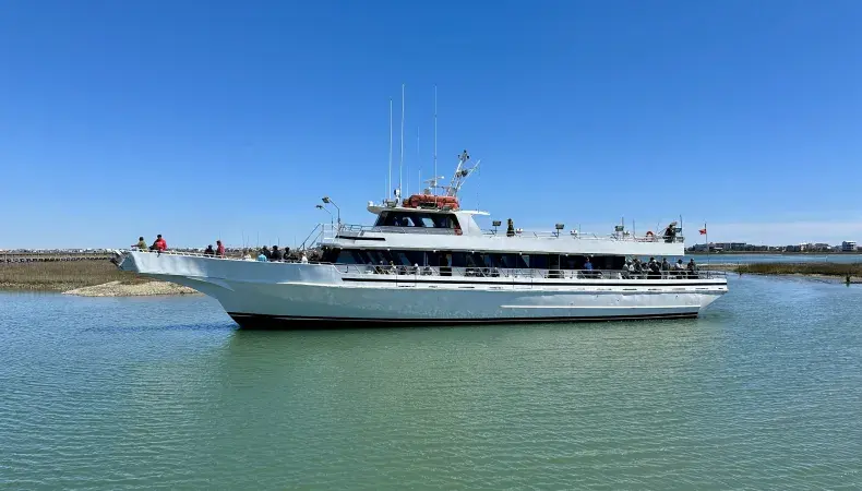 Crazy Sister Marina & Fishing Photo 13