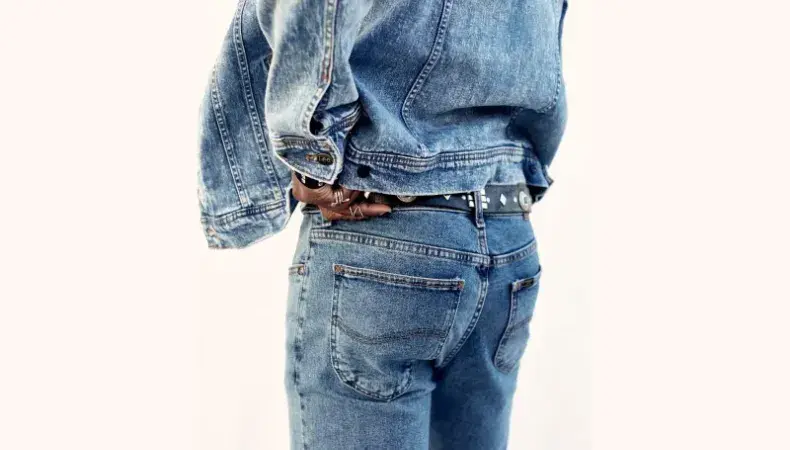 Lee Wrangler Clearance Center Photo