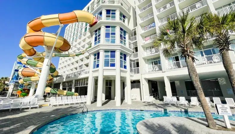 Crown Reef Beach Resort and Waterpark Photo 7