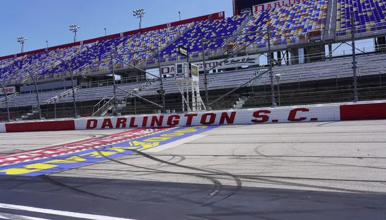 Darlington Raceway Photo