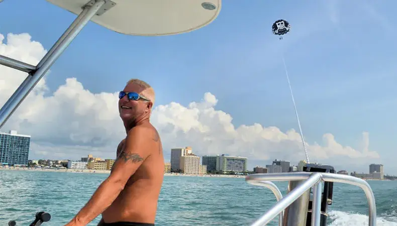 Downwind Sails Parasail Photo 2