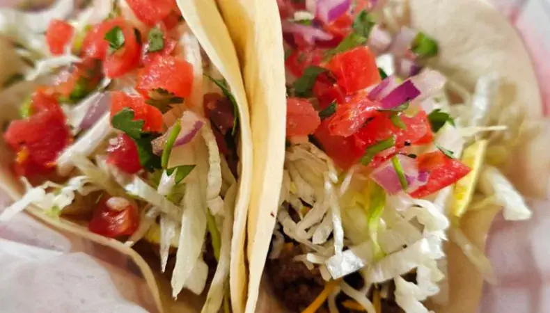 Drifters Saloon Photo 3