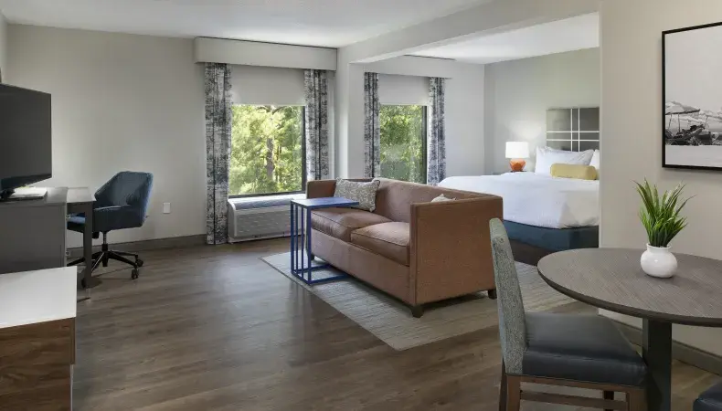 Hampton Inn - Northwood Photo 9