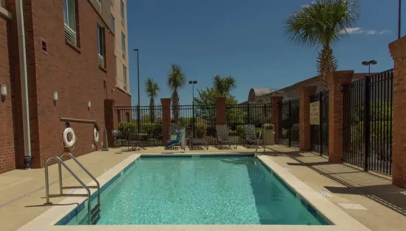 Hilton Garden Inn Myrtle Beach at Coastal Grand Mall Photo 2