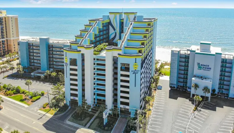 Monterey Bay Suites Photo