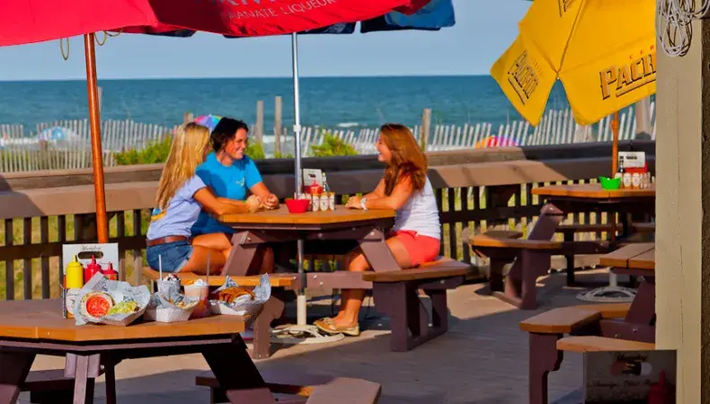 Myrtle Beach Resort outdoor dining Photo 5