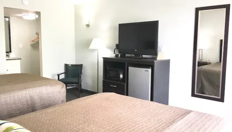 Ocean Plaza Motel Photo 5