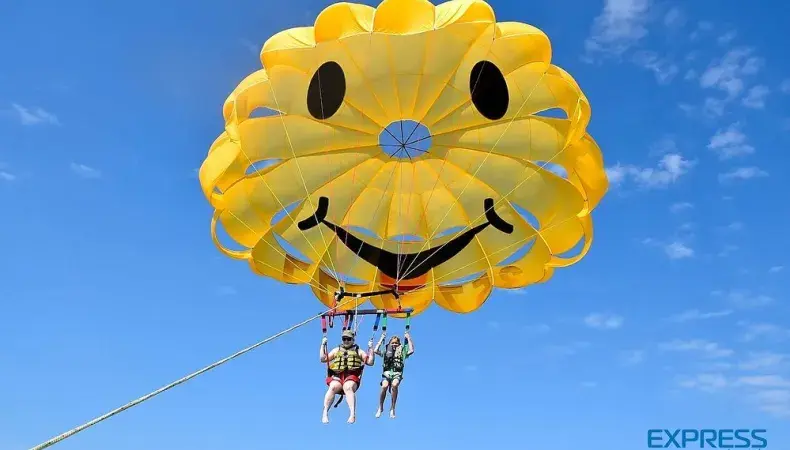 Parasail Express Photo