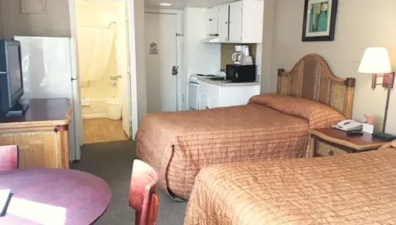 Polynesian Oceanfront Hotel Photo 3