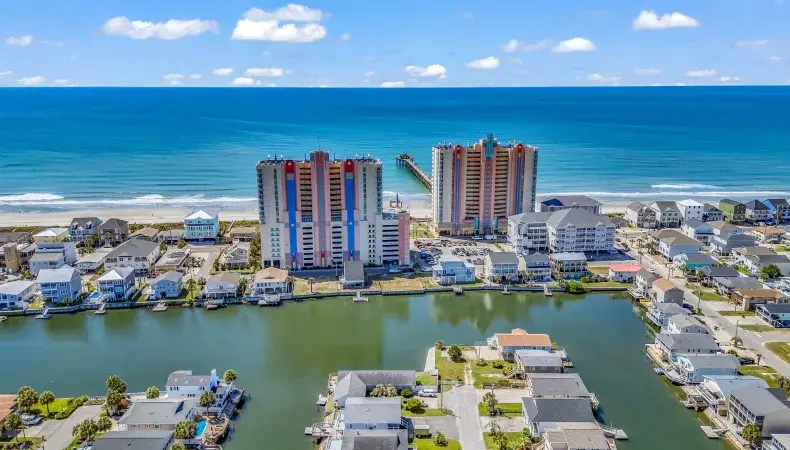 Prince Resort at the Cherry Grove Pier Photo 6