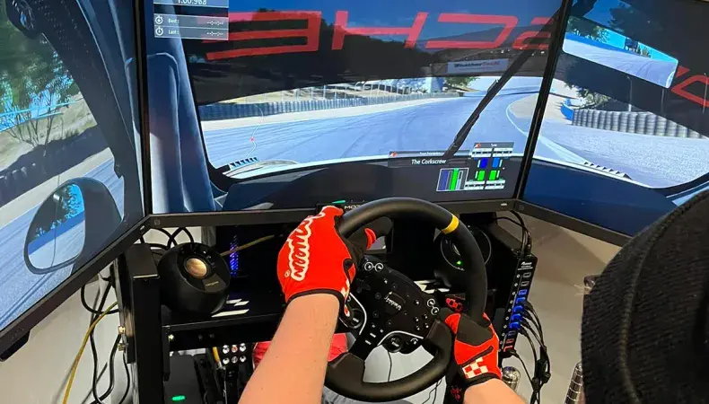 Redline Simcade Photo