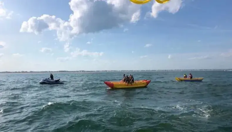 Banana Boat Express Photo 2