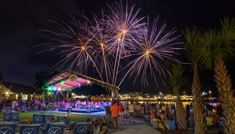 Barefoot Landing Photo 3