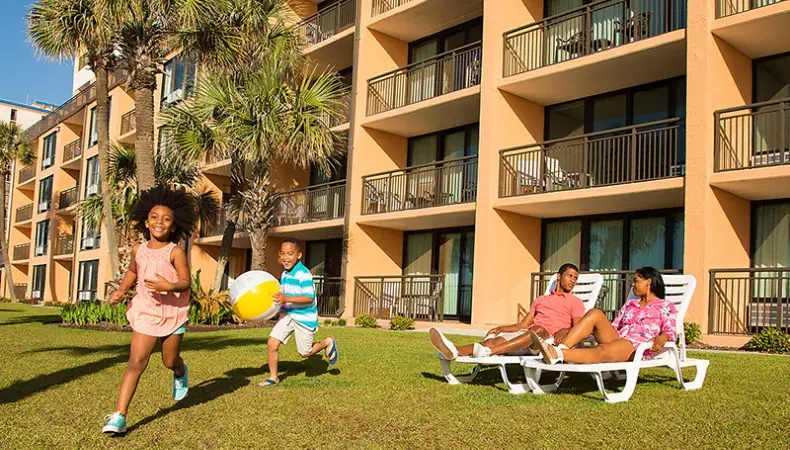 The Caravelle Resort Photo 2