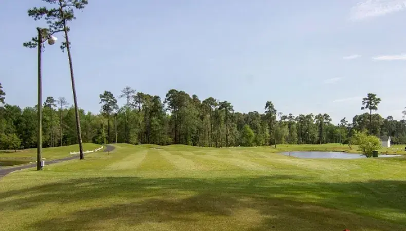 Tupelo Bay Golf Photo