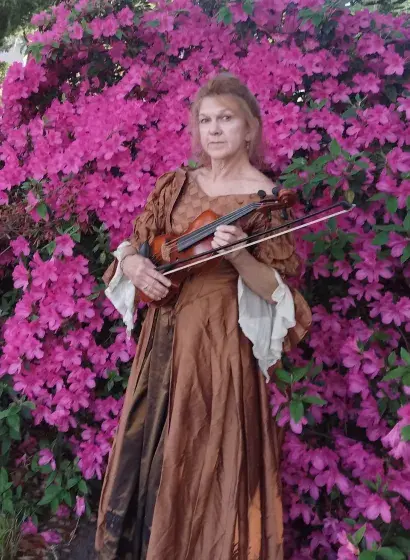 “Ghost Stories with Elizabeth Robertson Huntsinger” Photo