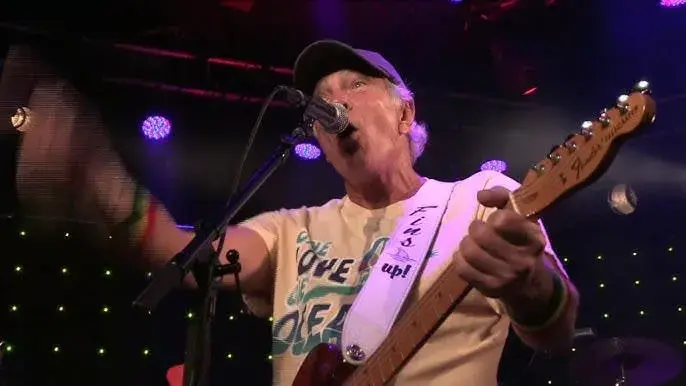 Adventures In Parrotdise Photo