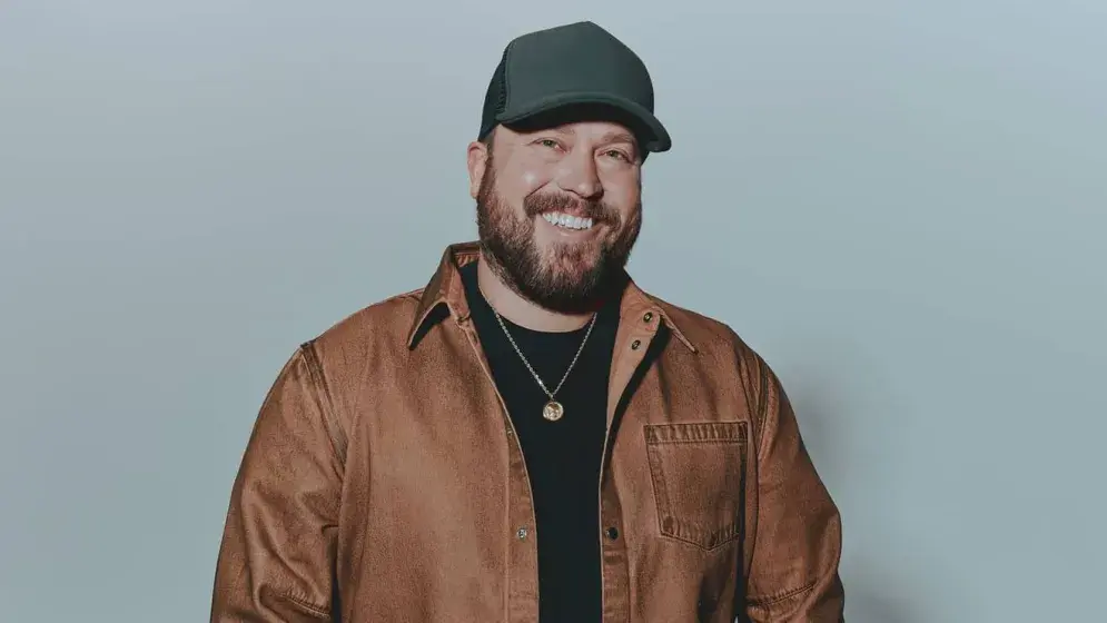 Mitchell Tenpenny Photo