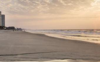 Scenic Beach Sunrise