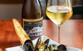 Brentwood Restaurant Wine &amp; Scallops