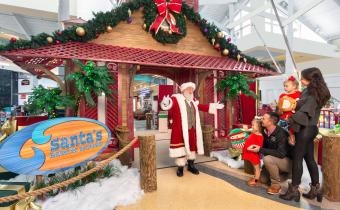 Coastal Grand Mall Holiday Family Santa
