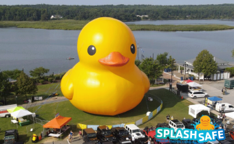 Worlds Largest Rubber Duck Photo