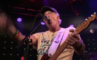 Adventures In Parrotdise Photo