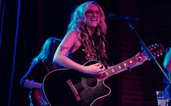 KC Johns Live at Vizionz Lounge Photo